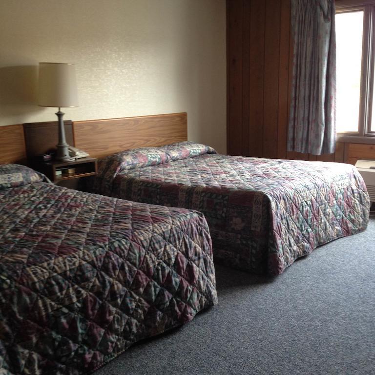 Oneida Village Inn Three Lakes Bilik gambar